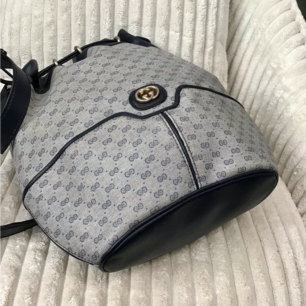 Gucci Bags - Picture 3 of 13